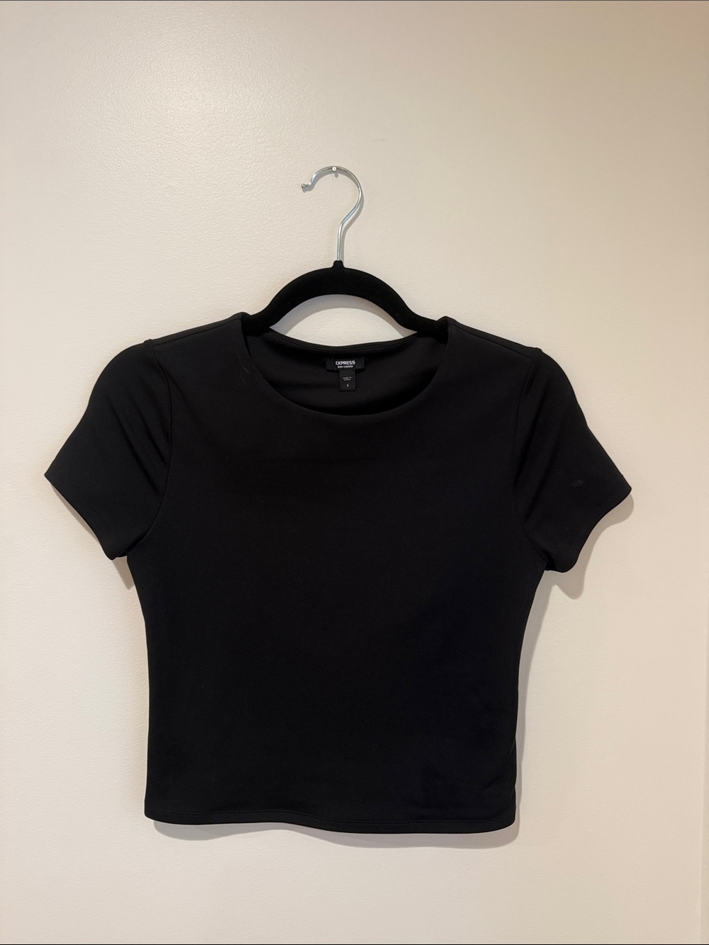 Express Black Short Sleeve Crewneck Crop Tee